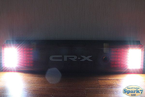 サイバーCR-X　EF8　前期　バックランプ点灯